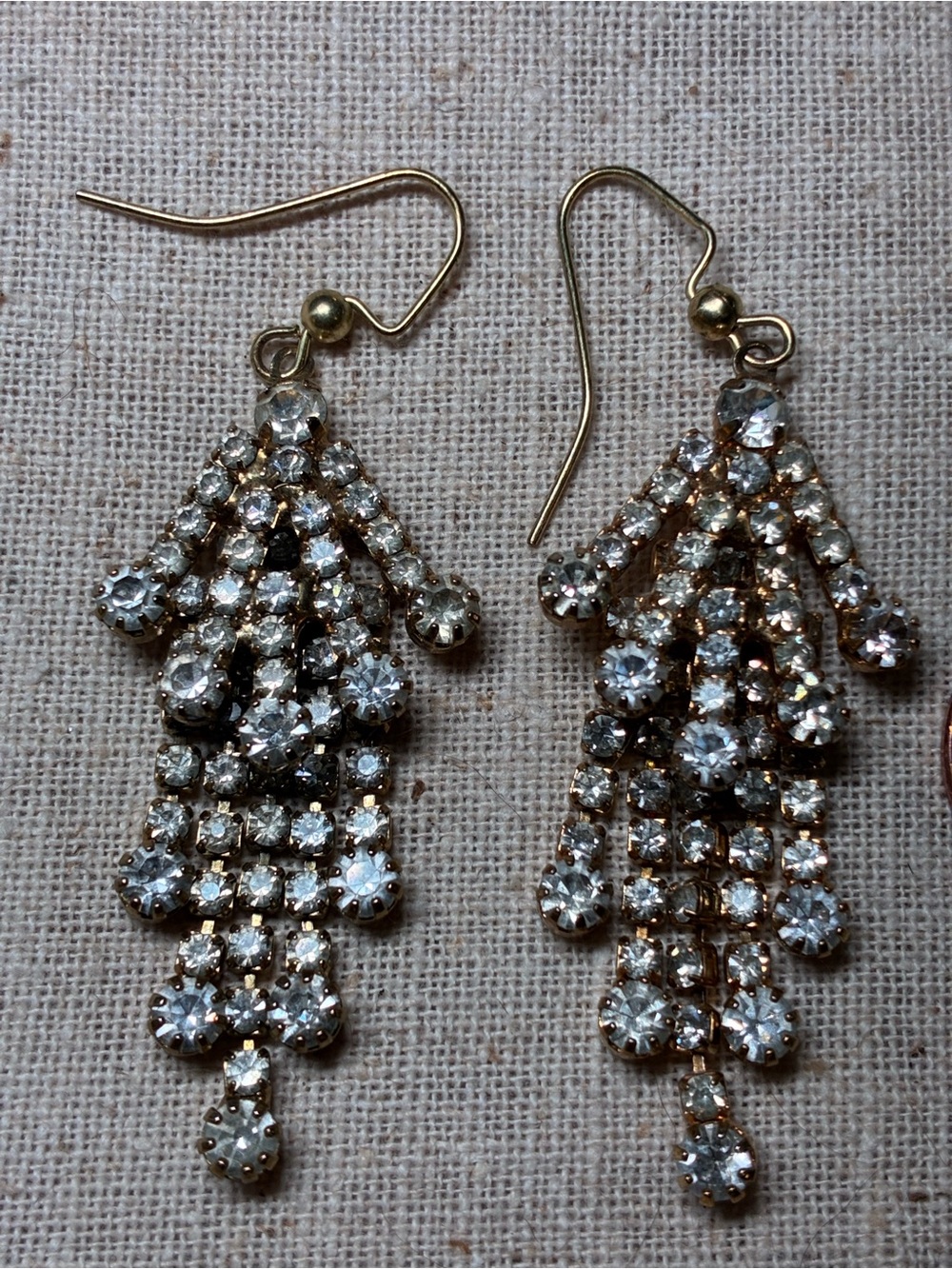 Vintage Gold-Tone Clear Rhinestone Chandelier Earrings for pierced ears